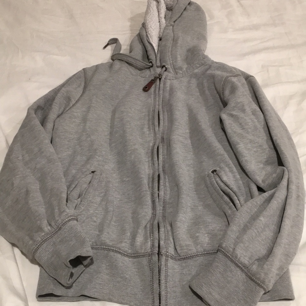 Super thick zip up to keep you warm
